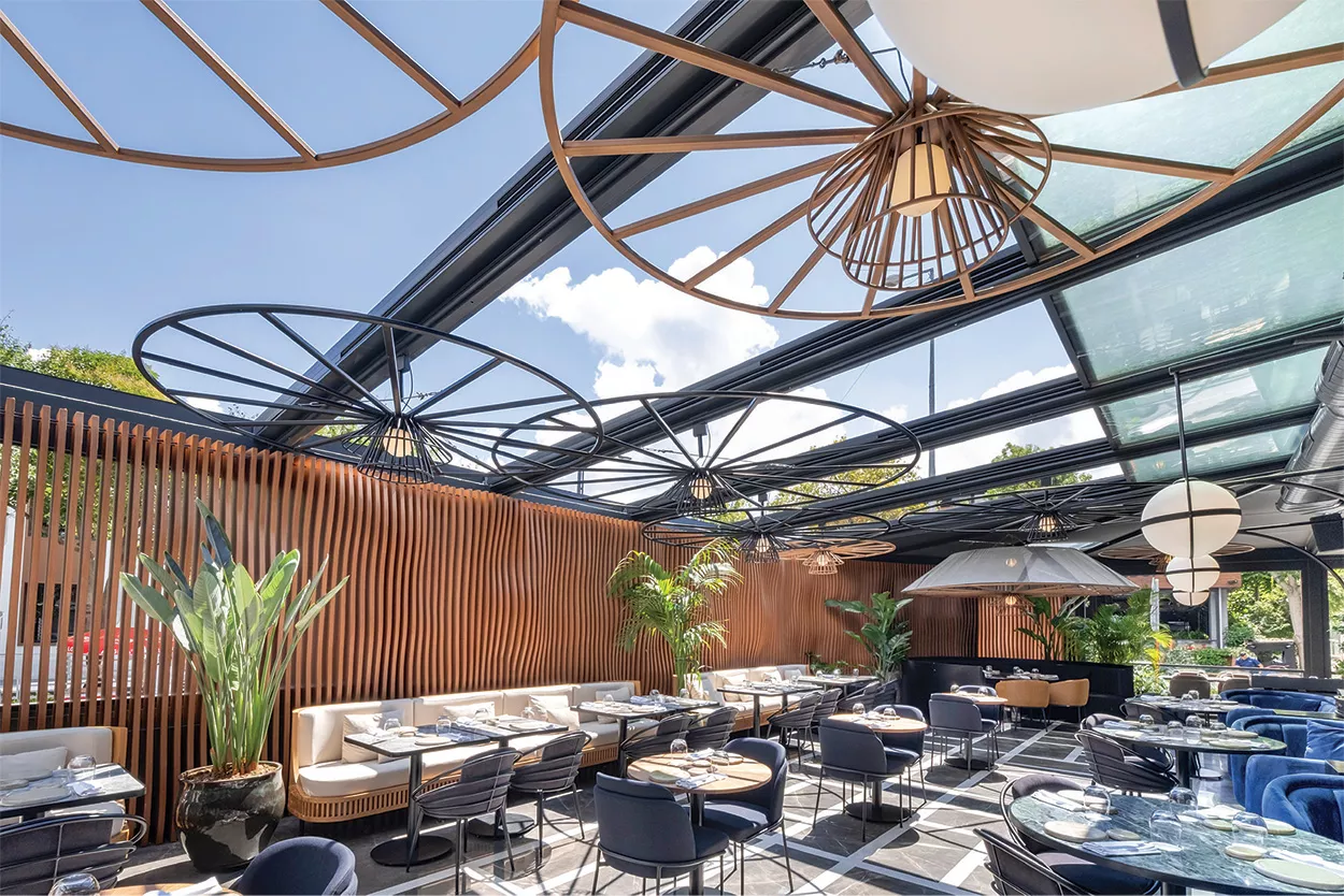 FULLY AUTOMATIC GLASS ROOF SYSTEMS